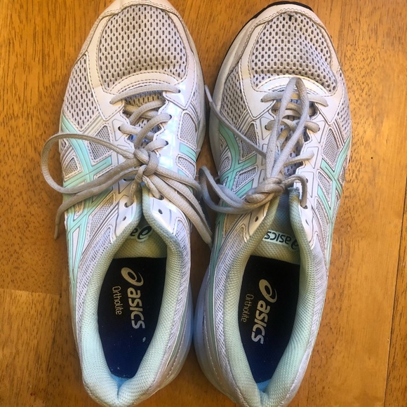 ASICS gel sole running shoes good cond Size 9 cute - Picture 4 of 12